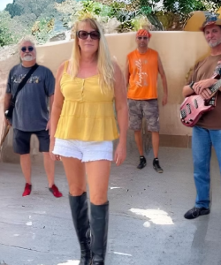 d6bbcd_03680d2631df4dbabc5144a215cb067f